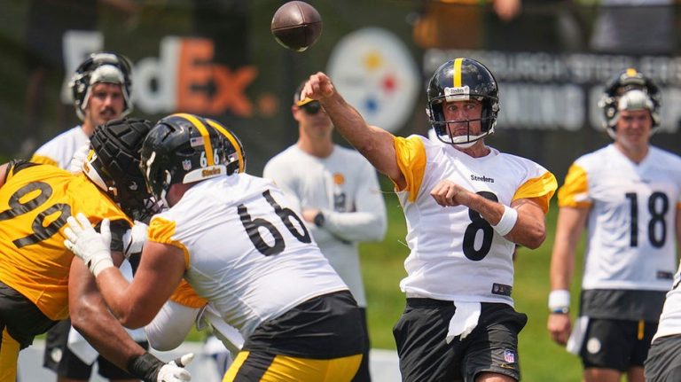 Aaron Rodgers shrugs off opening Steelers training camp with a pick: 'I'm gonna throw some touchdowns, too'