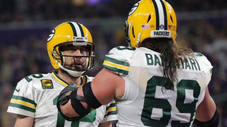 Aaron Rodgers' former teammate takes swipe at QB over lack of wedding invite
