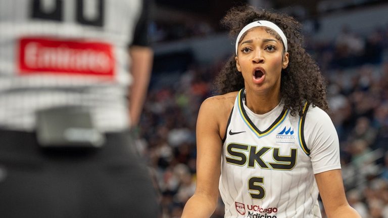 Sky star Angel Reese rips WNBA officials after loss to Lynx: 'Tired of this s—'