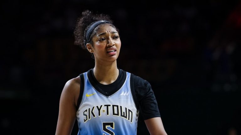 Angel Reese knocks clipboard out of Sky coach's hand as team implodes