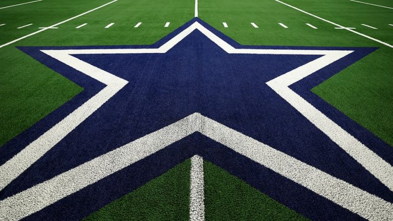 ESPN star offers scathing critique of network's Cowboys coverage: 'Not relevant in January'