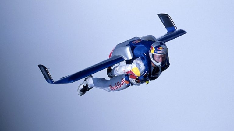 Legendary skydiver Felix Baumgartner, best known for free fall from space, dies in paragliding accident