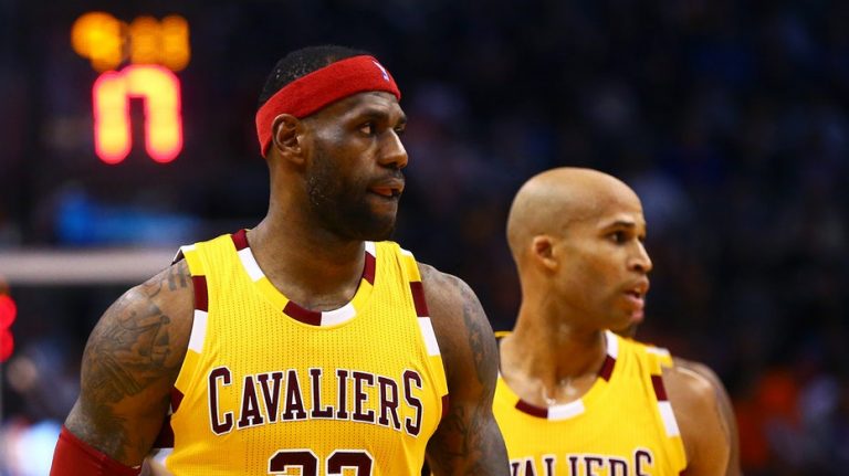 LeBron James' former teammate explains why it 'sucks' playing with him