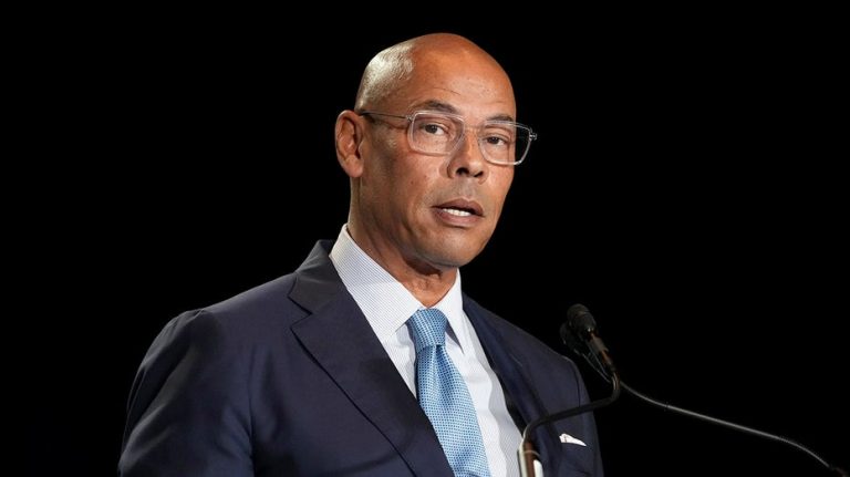 Former NFLPA executive Lloyd Howell Jr. charged the union for strip club visits: report