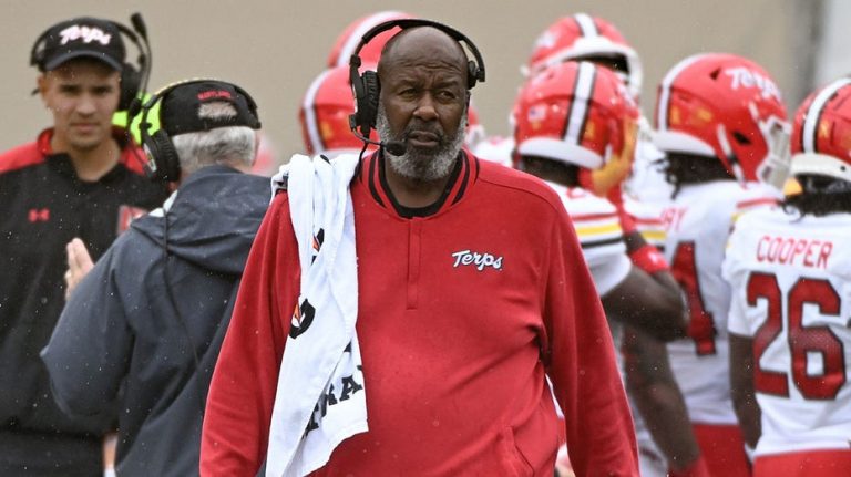 Maryland football coach admits he 'lost my locker room' due to paying players: 'Valuable lesson'