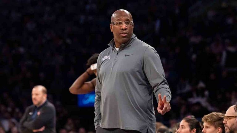 Knicks pick Mike Brown as franchise's next head coach after Tom Thibodeau’s shocking dismissal: report