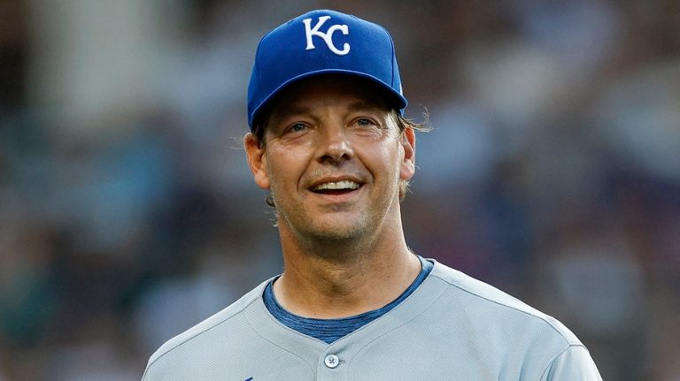 Royals' Rich Hill, on 14th team, becomes oldest active player in MLB
