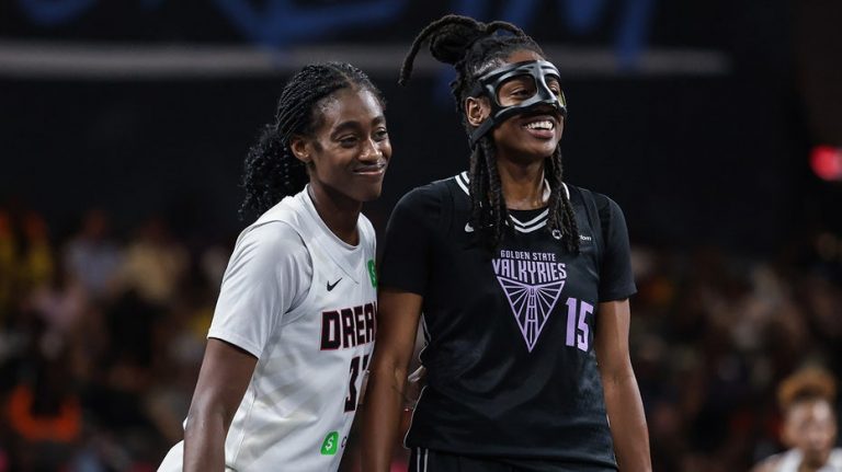 WNBA game interrupted as bizarre object flies onto court