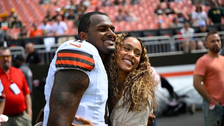 Browns' Deshaun Watson gets married to longtime girlfriend: 'We sailing away'