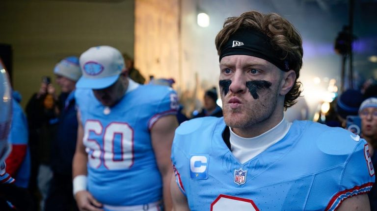 Titans' Will Levis to miss entire 2025 season