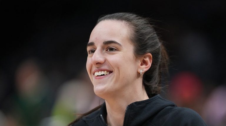 Caitlin Clark shares two-word reaction to Taylor Swift's album announcement on Travis Kelce podcast