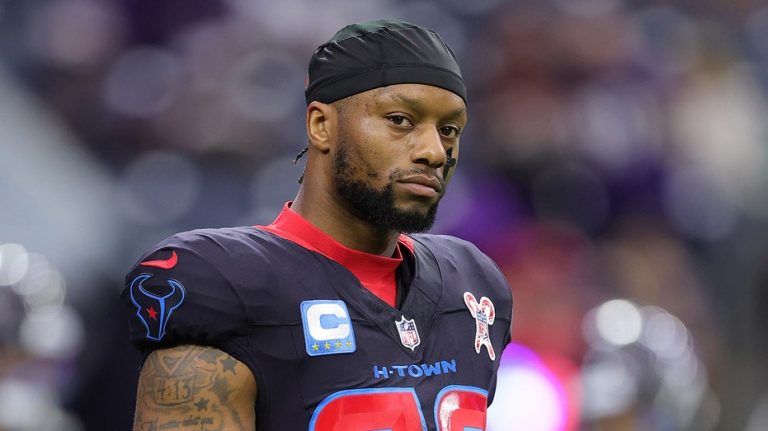 Texans star running back Joe Mixon to miss first 4 games of season due to ankle injury