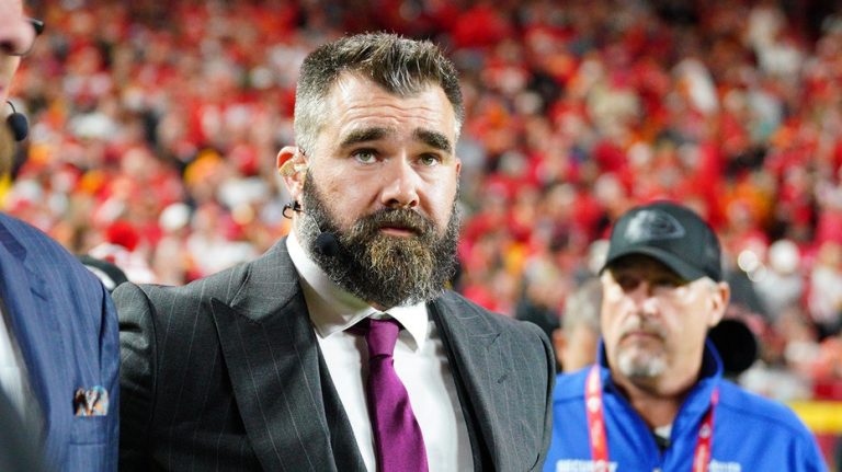 Jason Kelce defends himself after debuting new look in podcast featuring Taylor Swift: 'Don't hate me'