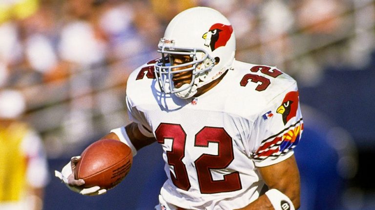 Former NFL running back convicted on 6 felony counts in record-breaking dog fighting operation