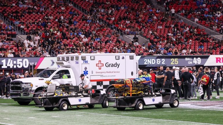 Lions' Morice Norris leaves preseason game in ambulance after blow to the head