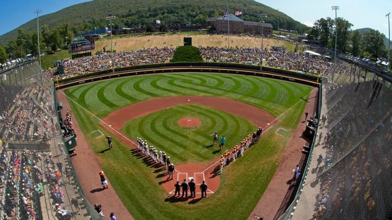 Little League World Series ace's lightning-fast pitches overpower hitters