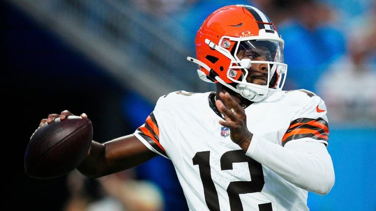 Browns coach adds to quarterback intrigue following Shedeur Sanders' great preseason debut