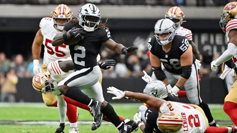 Raiders' Ashton Jeanty sends message to NFL after barreling over 49ers defender