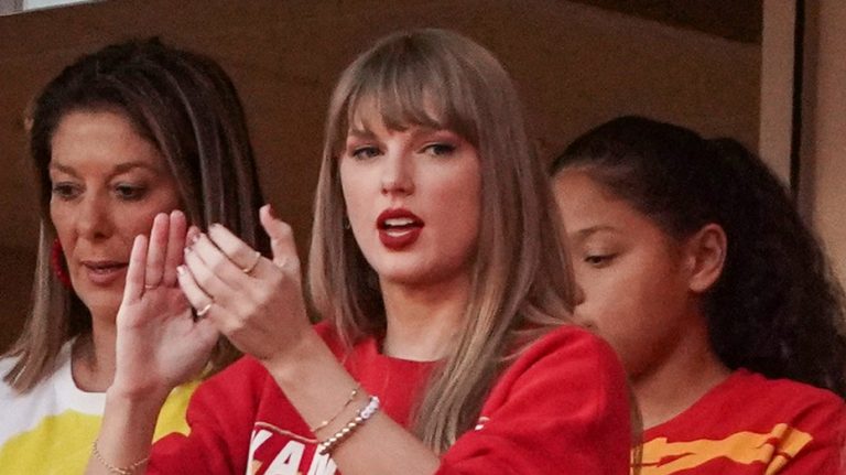 Taylor Swift shares Chiefs coach Andy Reid's role in setting her up with Travis Kelce