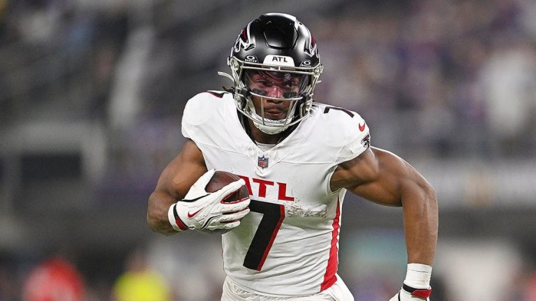 Falcons run over Vikings to spoil home opener as JJ McCarthy struggles