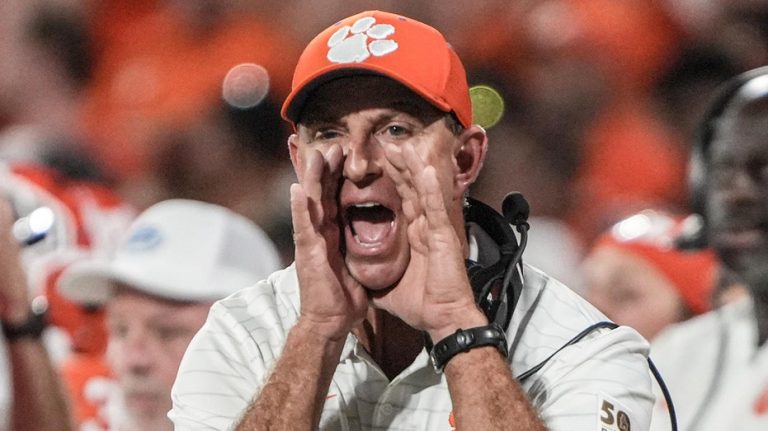 Dabo Swinney defends Clemson, reminds critics of team's winning tradition despite season's slow start