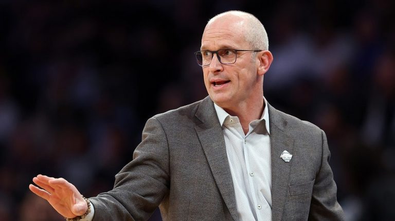 UConn's Dan Hurley reveals burnout, says stress of chasing 3 consecutive titles pushed him to the edge