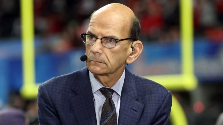 ESPN star Paul Finebaum recalls leaning on Tim Tebow following Charlie Kirk's assassination