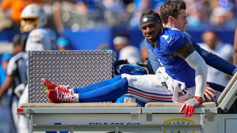 Ex-Giants star calls on NFL to get rid of turf fields in wake of Malik Nabers' knee injury