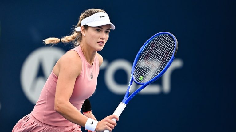 Russian tennis star Anna Kalinskaya name drops player who messaged her '10 times' for date