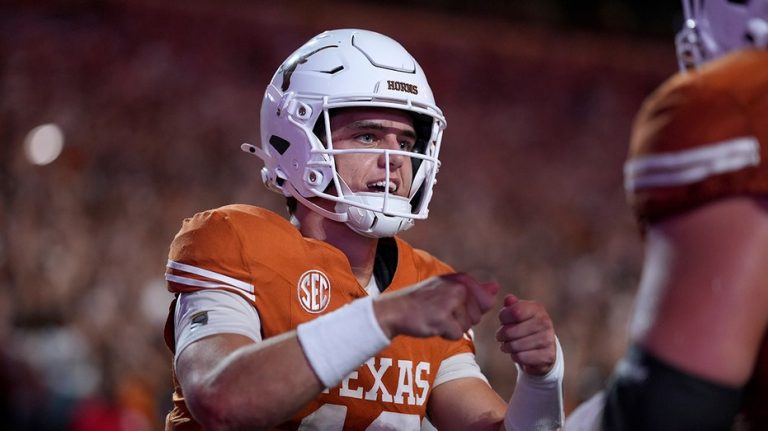 Texas' Arch Manning talks trash to defender after scoring TD in blowout win over Sam Houston State