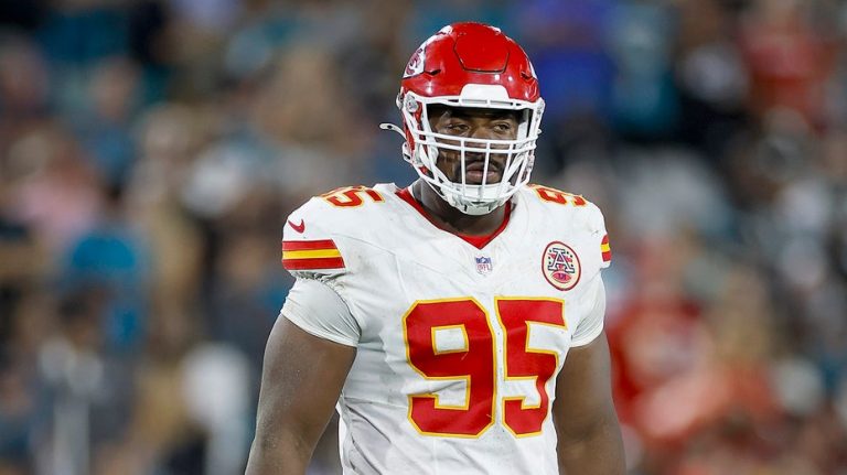 Chiefs' Chris Jones faces scrutiny for lack of effort on Jaguars' game-winning score