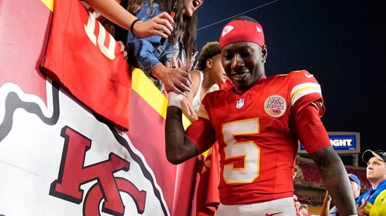 Chiefs' Hollywood Brown got baptized days before two-touchdown game vs Lions: 'Whole weekend's been amazing'