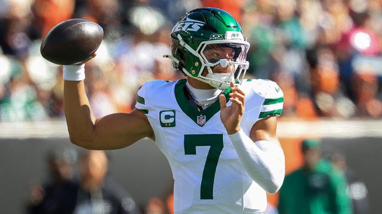 Jets secure first win of season with miraculous comeback over Bengals