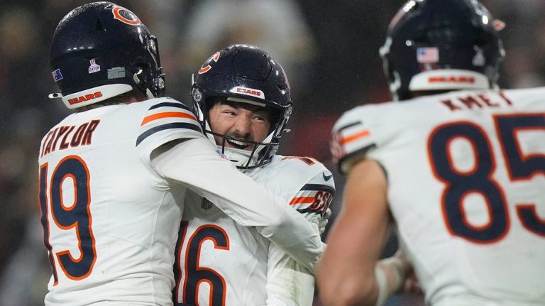 Jake Moody kicks game-winning field goal in first appearance with Bears