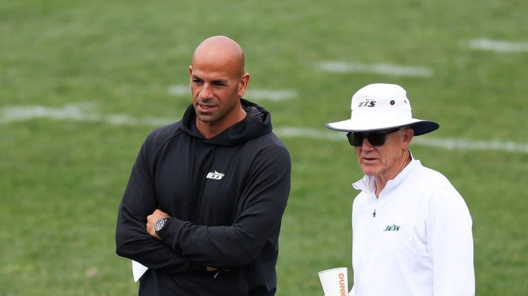 Robert Saleh's brother rips Jets owner Woody Johnson after team falls to 0-5