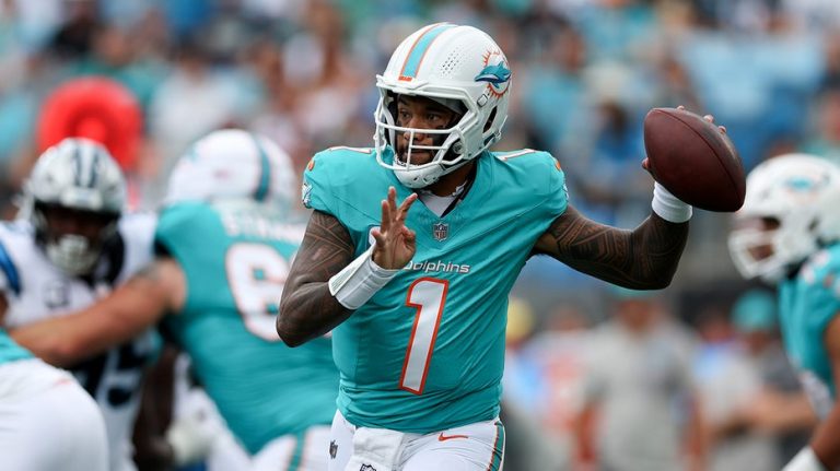 Dolphins' Tua Tagovailoa explains how he tunes out noise and criticism