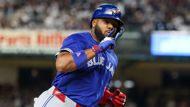 Blue Jays take Game 4 over Yankees to secure first ALCS trip since 2016