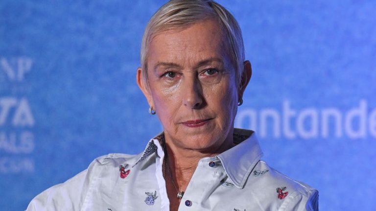 Martina Navratilova spars after being questioned for opposing males in women's spaces while supporting Dems