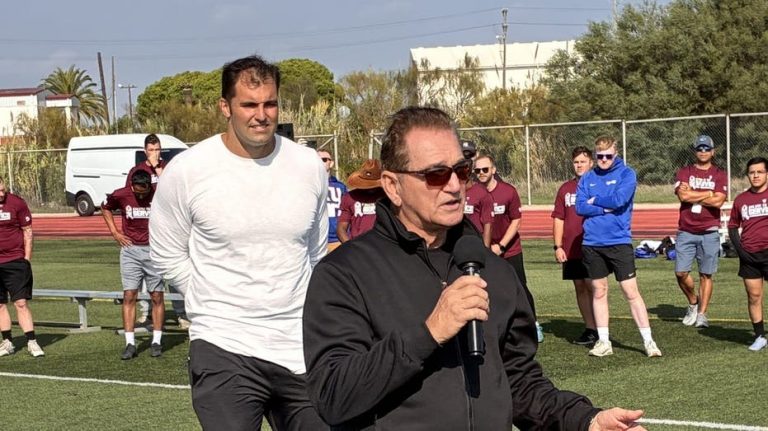Ex-NFL stars Joe Theismann, Alejandro Villanueva praise league for bringing 'cultural weapon' overseas
