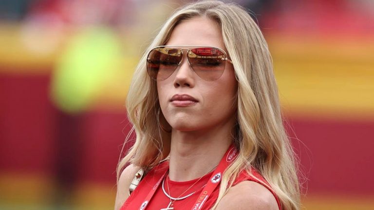 Chiefs owner's daughter applauds idea for alternate Super Bowl halftime show, talks religious revival in US