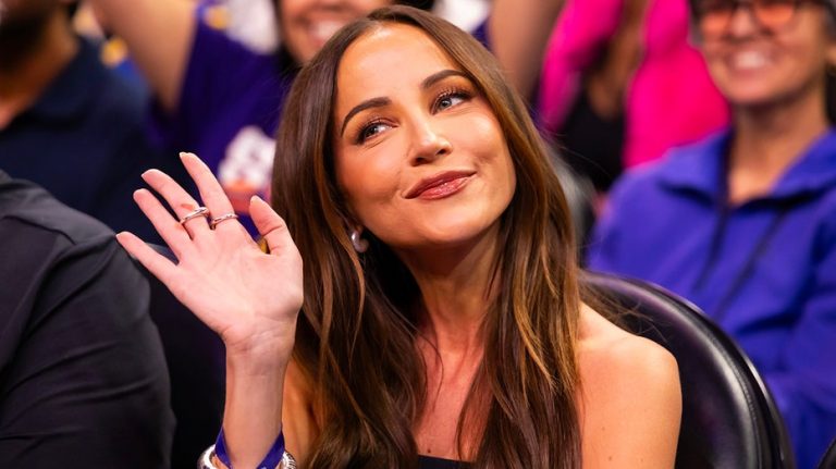 NFL broadcaster Kay Adams opens up about dating, what she's looking for in a man