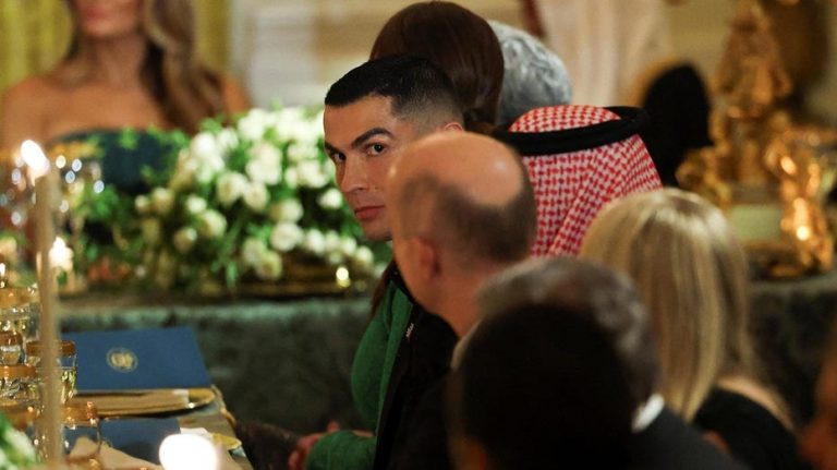 Trump praises Ronaldo during White House dinner with Saudi Crown Prince Mohammed bin Salman: 'It's an honor'