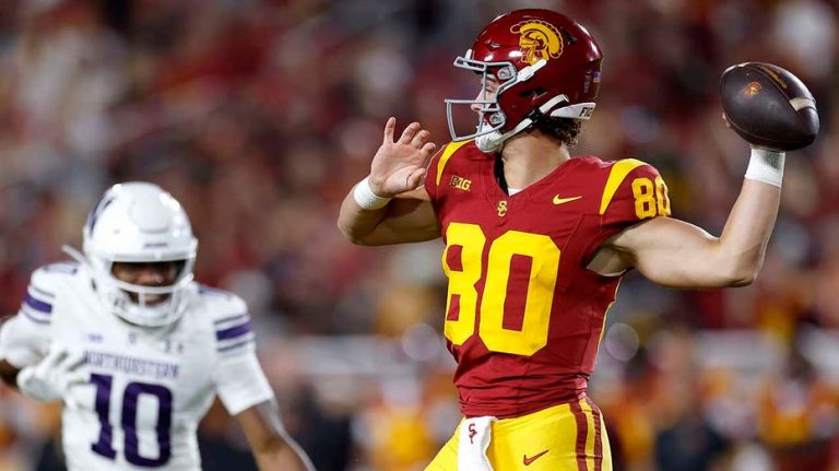 USC's fake punt using jersey swap should have drawn penalty, Big Ten says