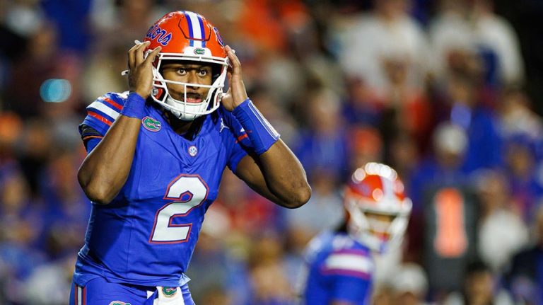 Florida star quarterback to enter transfer portal