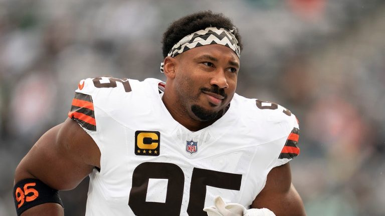 Browns' Myles Garrett says it would be 'special' to break sack record against Aaron Rodgers