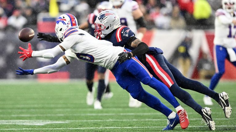 Patriots cornerback complains about late penalty on Bills' crucial scoring drive