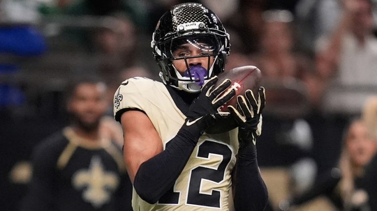 Saints star, 25, admits to contemplating NFL future after concussions last season