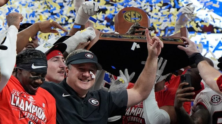 Georgia eyes College Football Playoff first-round bye after dominating Alabama in SEC Championship