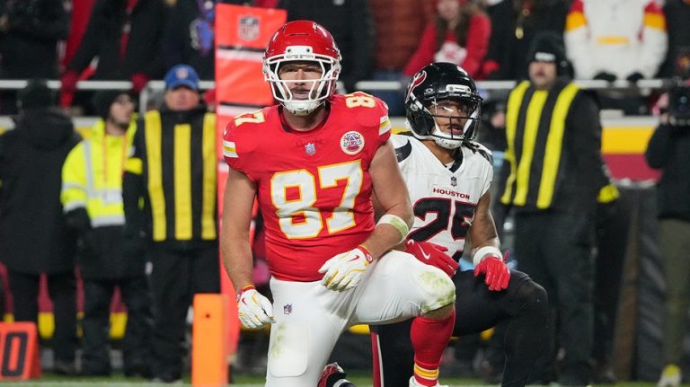 Travis Kelce says Chiefs likely missing playoffs after his crucial drop is a 's—-y f—–g feeling'