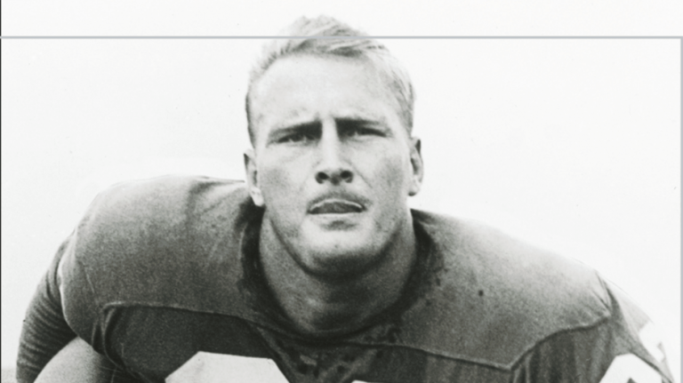 Eagles legend Billy Ray Barnes, member of 1960 championship team, dead at 90